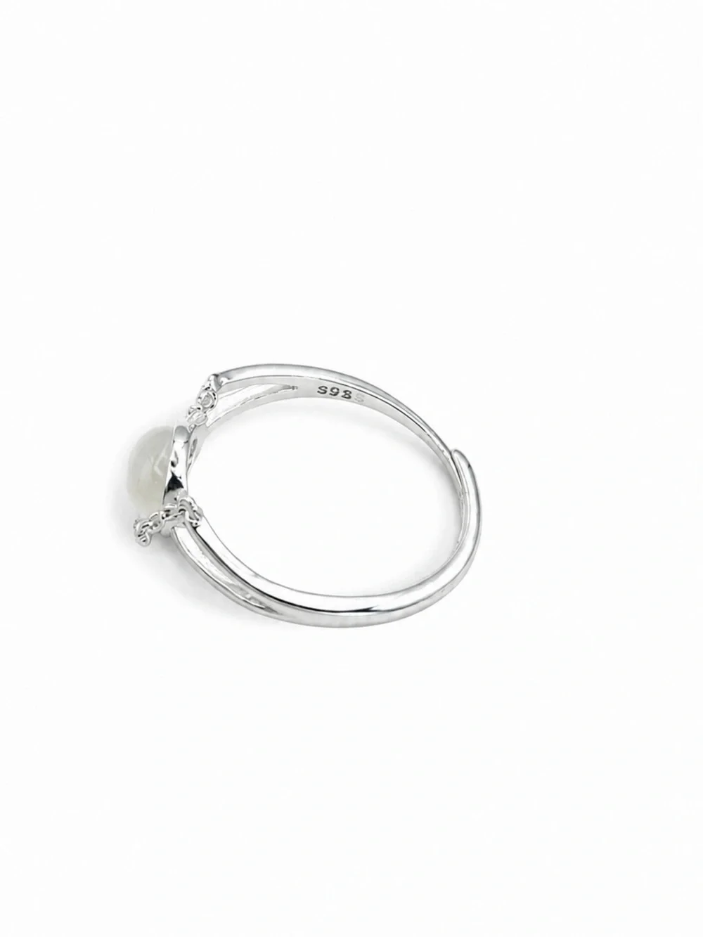 White Jade Chain Ring (S925) R91